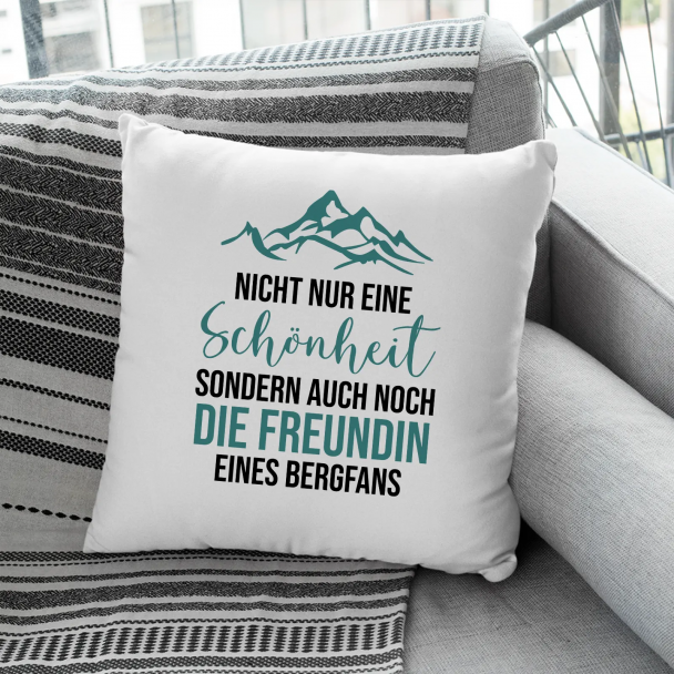 Nicht nur eine Schönheit, sondern auch noch die Freundin eines Bergfans Nicht nur eine Schönheit, sondern auch noch die Freundin eines Bergfans