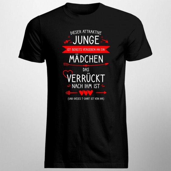 Dieser attraktive Junge ist bereits vergeben an ein Mädchen