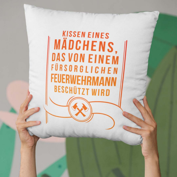  das von einem fürsorglichen Feuerwehrmann beschützt wird - Kissen mit Aufdruck
